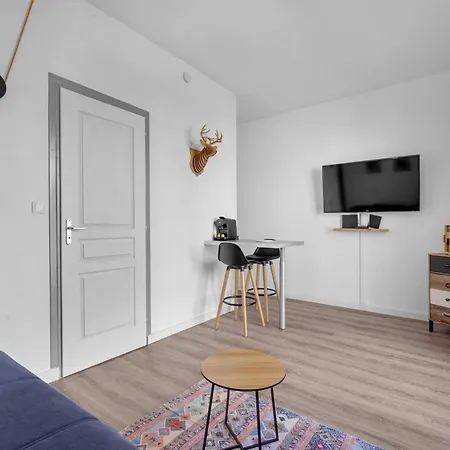 Moderne Hyper Centre - Calme - Balcon 아파트